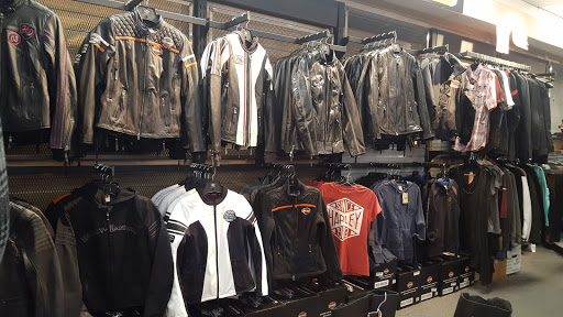Motorcycle Dealer «American Harley Davidson», reviews and photos, 1437 Central St, Leominster, MA 01453, USA