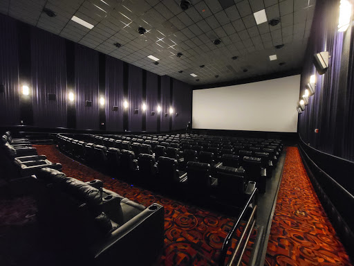 Movie Theater «Cinemark Movies 14», reviews and photos, 910 W Edison Rd, Mishawaka, IN 46545, USA