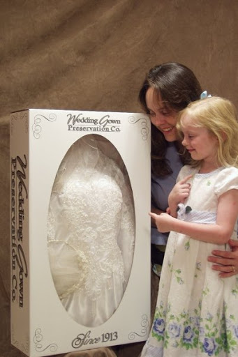 Dry Cleaner «Wedding Gown Preservation Co», reviews and photos, 707 North St, Endicott, NY 13760, USA