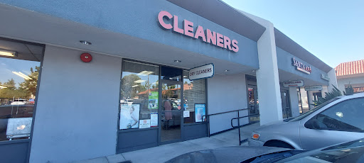 Dry Cleaner «Towne Cleaners & Alterations», reviews and photos, 1349 Foothill Blvd, La Verne, CA 91750, USA
