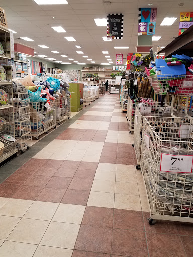 Home Goods Store «Christmas Tree Shops», reviews and photos, 790 Jefferson Rd, Rochester, NY 14623, USA