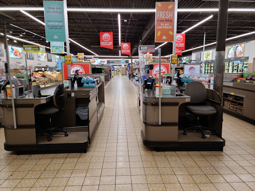 Supermarket «ALDI», reviews and photos, 199 Miller Dr, North Aurora, IL 60542, USA