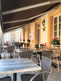 Atmosphère du Restaurant français A l'Heure des Saveurs à Couches - n°1