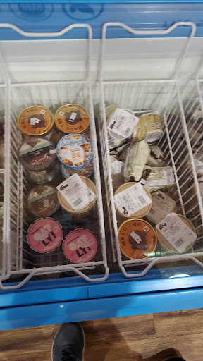 Health Food Store «Amish Healthy Foods», reviews and photos, 1025 N Western Ave, Chicago, IL 60622, USA