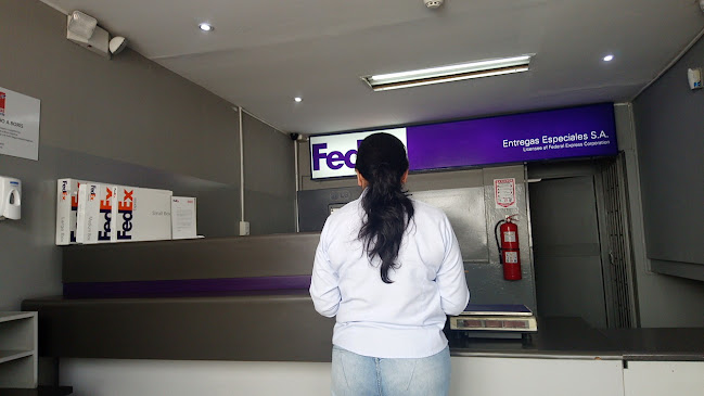 FedEx Quito - Federal Express - Quito