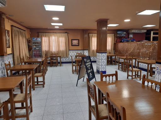 Restaurante Los Llanos - Carr. de Alquián a Viator, 04120 Almería, España