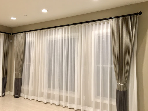 Draperies Blinds & Shades