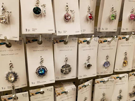 Craft Store «Hobby Lobby», reviews and photos, 800 Hover St, Longmont, CO 80501, USA