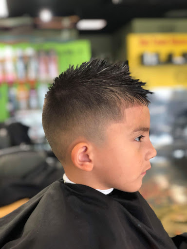 Barber Shop «Second 2 None Barbershop & Skate Supply», reviews and photos, 1705 James L Redman Pkwy, Plant City, FL 33563, USA