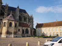 Cathédrale Notre-Dame de Senlis - Paroisse Saint Rieul du Restaurant français Le Scaramouche à Senlis - n°7