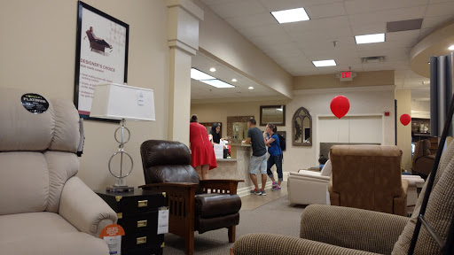 Furniture Store «La-Z-Boy Furniture Galleries», reviews and photos, 21320 Signal Hill Plaza, Sterling, VA 20164, USA