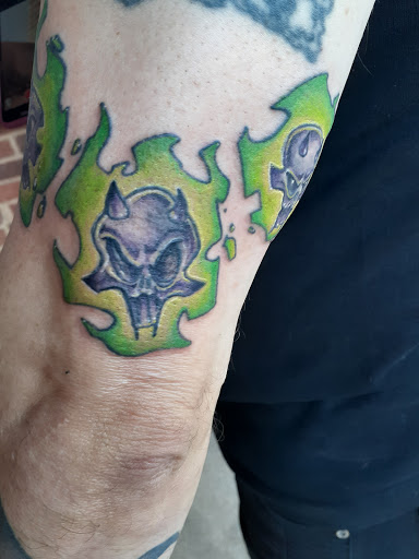 Body Piercing Shop «Agaru Tattoo & Body Piercing», reviews and photos, 13B Trolley Square, Wilmington, DE 19806, USA