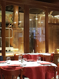 Atmosphère du Restaurant de spécialités alsaciennes Brasserie-Hotel-Restaurant le Scharrach à Scharrachbergheim-Irmstett - n°9