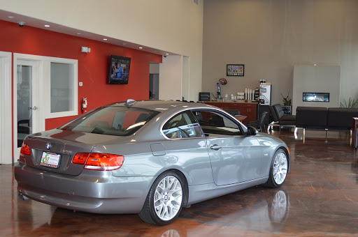 Used Car Dealer «Wheels & Deals», reviews and photos, 16003 WA-99, Lynnwood, WA 98087, USA