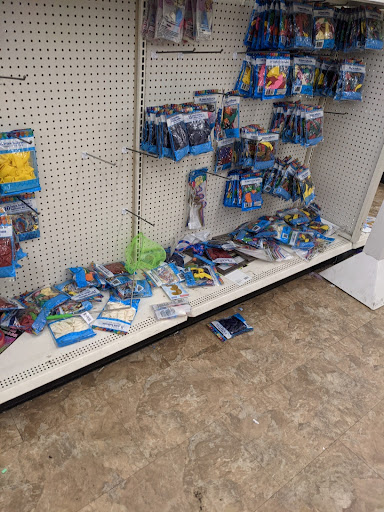 Dollar Store «Dollar Tree», reviews and photos, 201 Wooster Road North, Barberton, OH 44203, USA