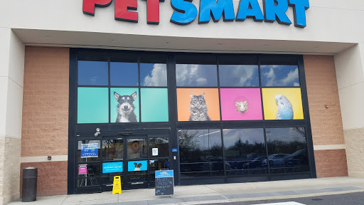 Pet Supply Store «PetSmart», reviews and photos, 620 N West End Blvd, Quakertown, PA 18951, USA