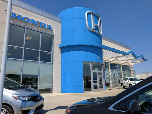 Honda Dealer «Betten Baker Honda», reviews and photos, 2501 Henry St, Muskegon, MI 49441, USA