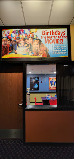 Movie Theater «Regal Cinemas Hamilton Mill 14», reviews and photos, 2160 Hamilton Creek Pkwy, Dacula, GA 30019, USA