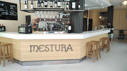 Bar Mestura - a, Rúa as Pontes, 9, 15570 Narón, A Coruña, Spain