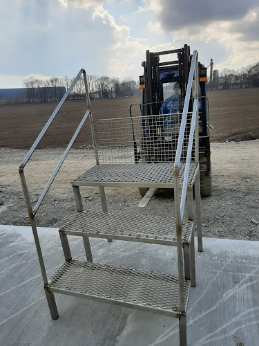 Opinii despre Berényi Tamás ev. (Víz-,gáz-,fűtésszerelő) în Szedres - Vízvezeték-szerelő