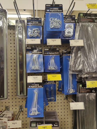 Hardware Store «Harbor Freight Tools», reviews and photos, 1335 N Mason St, Portland, OR 97217, USA