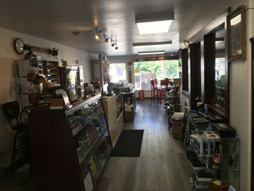 Tobacco Shop «Durango Smoke Shop», reviews and photos, 113 W College Dr, Durango, CO 81301, USA