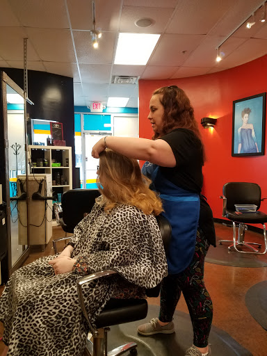 Beauty Salon «Salon 4514», reviews and photos, 821 Dawsonville Hwy #110, Gainesville, GA 30501, USA