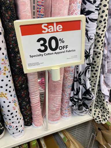 Fabric Store «Jo-Ann Fabrics and Crafts», reviews and photos, 441 E Roosevelt Rd #410, Lombard, IL 60148, USA