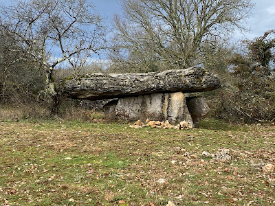 Dolmen de Bouygues à Lentillac-du-Causse
