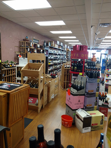 Liquor Store «C D Liquors», reviews and photos, 8005 183rd St F, Tinley Park, IL 60487, USA