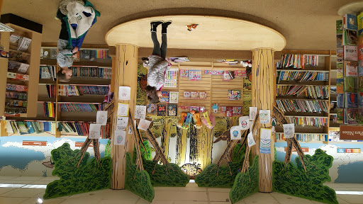 Book Store «Barnes & Noble», reviews and photos, 2614 Central Park Ave, Yonkers, NY 10710, USA