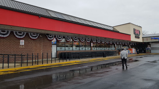 Supermarket «LIC Food Bazaar Supermarket», reviews and photos, 42-02 Northern Blvd, Long Island City, NY 11101, USA