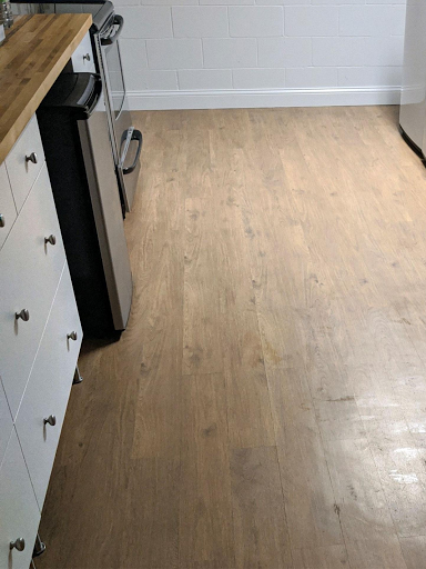 Carpet Installer «Excelsior Paint & Design Carpet One Floor & Home», reviews and photos, 701 MN-7, Excelsior, MN 55331, USA