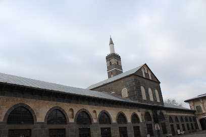 Ulu Camii (Grand Mosque)