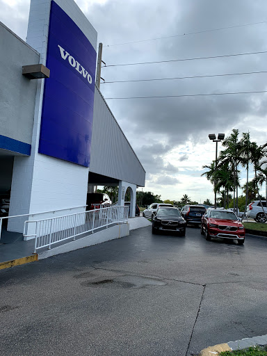 Volvo Dealer «Volvo Cars North Miami», reviews and photos, 19275 NW 2nd Ave, Miami, FL 33169, USA