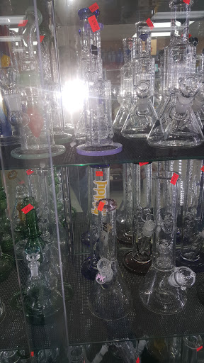 Tobacco Shop «One Love Smoke Shop», reviews and photos, 7010 Trask Ave, Westminster, CA 92683, USA