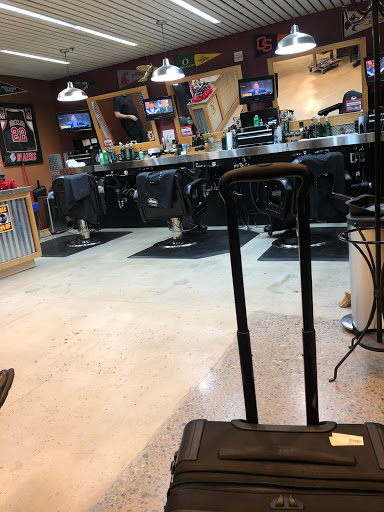 Hair Salon «The Barbers Portland Airport», reviews and photos, 7000 NE Airport Way, Portland, OR 97218, USA