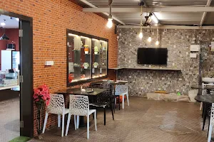 Al-Huda Resto-Cafe image