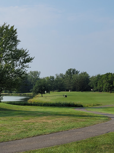 Golf Course «Erie Shores Golf Course», reviews and photos, 7298 Lake Rd E, Madison, OH 44057, USA