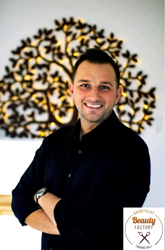 Telefonnummer for Beauty Factory by Loránd Bali - Frisør Albertslund