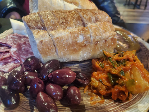 American Restaurant «The White Oak Tavern», reviews and photos, 10030 Baltimore National Pike, Ellicott City, MD 21042, USA