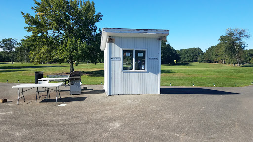 Golf Course «Tamarack Golf Course», reviews and photos, 97 Hardenburg Ln, East Brunswick, NJ 08816, USA