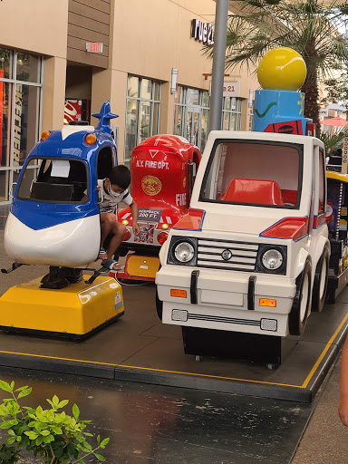 Outlet Mall «Tanger Outlet Westgate», reviews and photos, 6800 N 95th Ave, Glendale, AZ 85305, USA