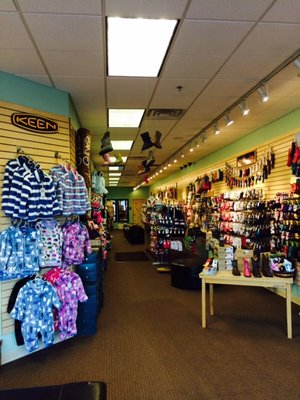 Shoe Store «Little Feet Childrens Shoes», reviews and photos, 12981 Ridgedale Dr, Minnetonka, MN 55305, USA