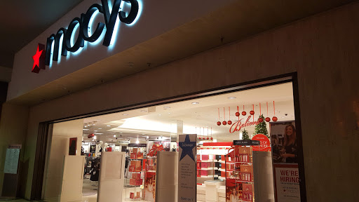 Shopping Mall «Greenbrier Mall», reviews and photos, 1401 Greenbrier Pkwy, Chesapeake, VA 23320, USA