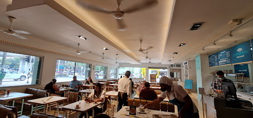 Estación Bolívar, Restaurante & Café - La Candelaria, Medellin, Medellín, La Candelaria, Medellin, Antioquia, Colombia