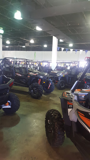 Motorcycle Dealer «Freedom Powersports Farmers Branch», reviews and photos, 13700 N Stemmons Fwy, Farmers Branch, TX 75234, USA
