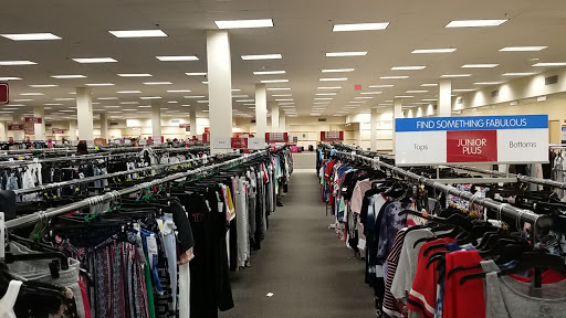 Clothing Store «Burlington Coat Factory», reviews and photos, 74 Broad St, Stamford, CT 06901, USA
