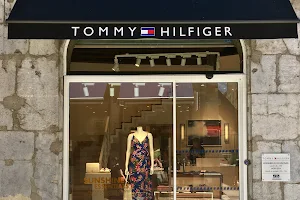 Tommy Hilfiger Store image