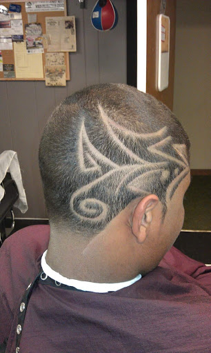 Barber Shop «Elite Barber Shop», reviews and photos, 51 New Orleans Rd #1b, Hilton Head Island, SC 29928, USA